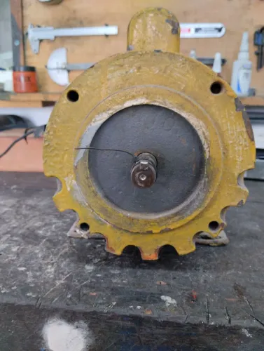Motor bifásico de 1/2 CV 