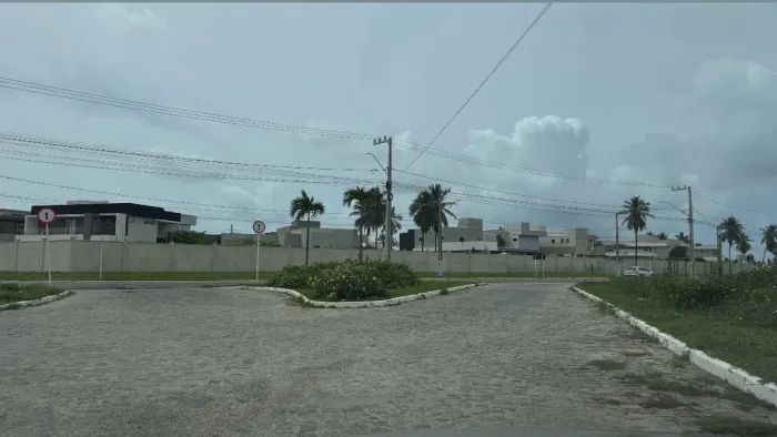 Vende se um lote quitado na Barra Dos Coqueiros 
