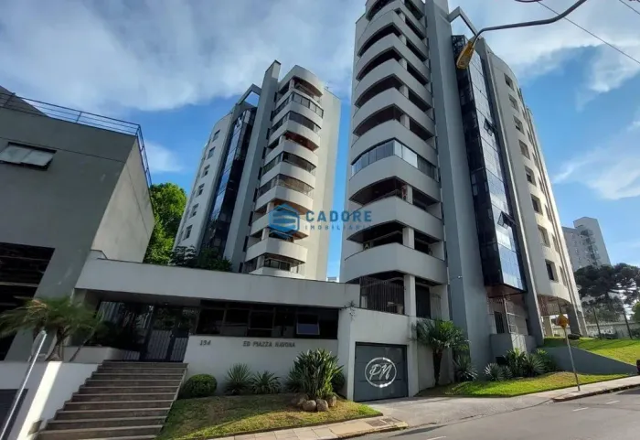 APARTAMENTO COM TRÊS SUÍTES EM SÃO PELEGRINO