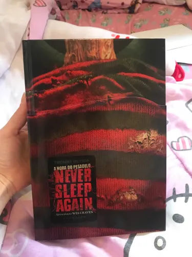 LIVRO A HORA DO PESADELO