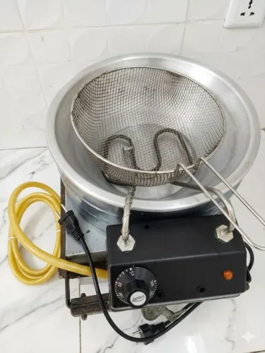 Fritadeira Elétrica Tacho A Óleo 3.5l Profissional 220v (+ Opção Com Transformador)