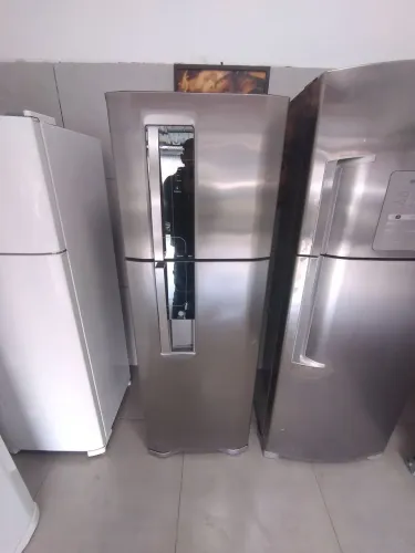 Geladeira Electrolux inox
