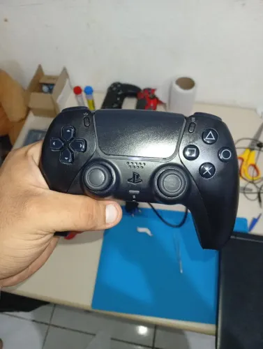 Conserto de controle de PS4 e PS5