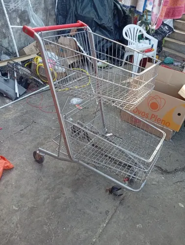 Carrinho de super mercado