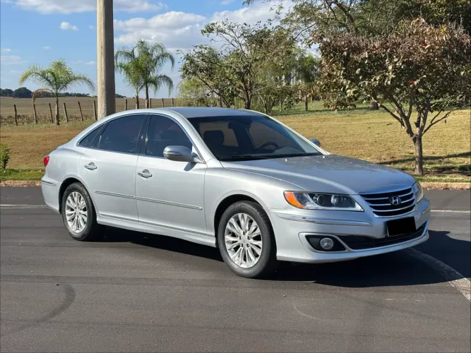 Hyundai Azera GLS 3.3 V6 24V 4P Aut. 2011