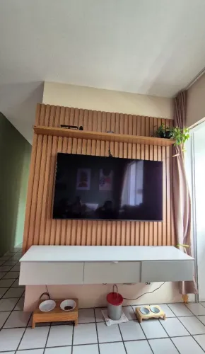 Painel ripado semi novo (NEGOCIÁVEL)