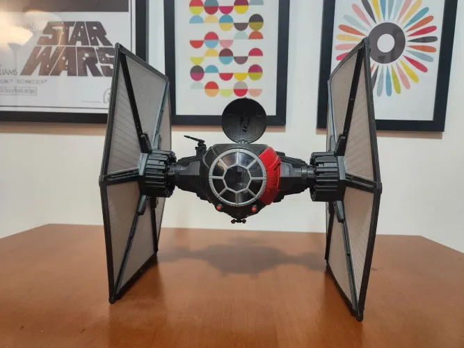 Star Wars - Caça Tie Fighter Imperial - Hasbro 