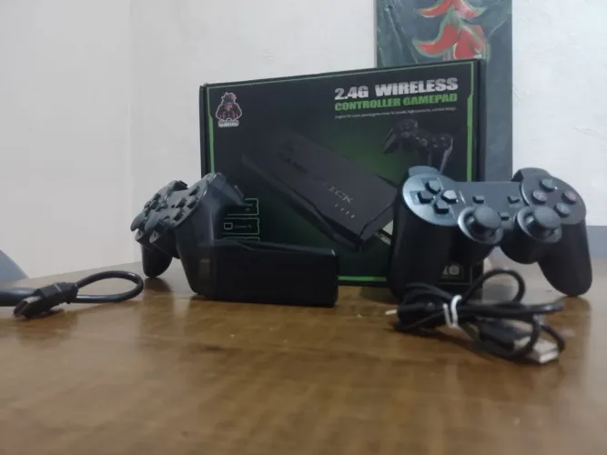 Vídeo game com 20mil jogos 