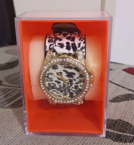 Relógio de pulso Quartz com strass