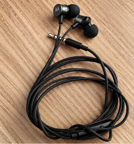 Fone de Ouvido Motorola com Fio P2 Intra-Auricular