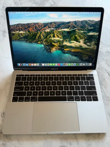 MacBook Pro Apple A1708/ 256GB - 8GB RAM/ 13 polegadas