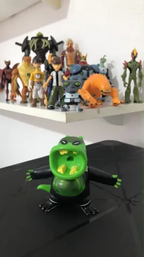 Boneco Glúten Glutão Bem 10 Original Bandai