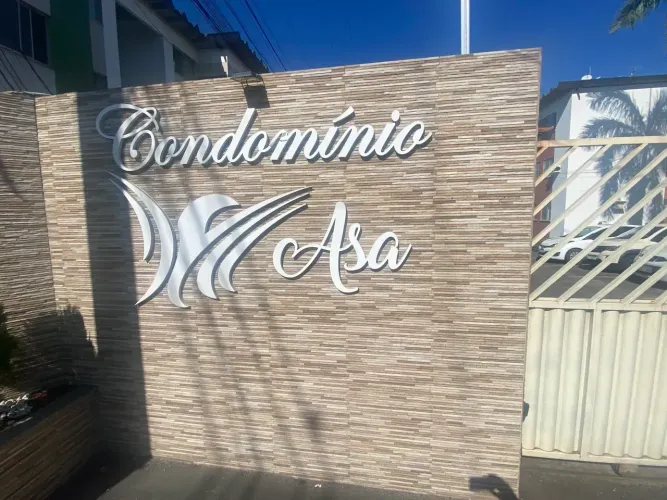Asa 2/4  em Trobogi - Salvador - BA