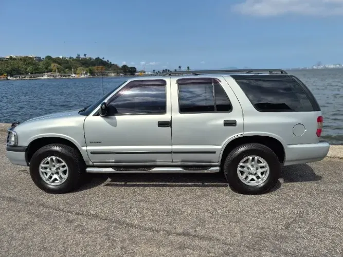 Chevrolet Blazer Executive 2000