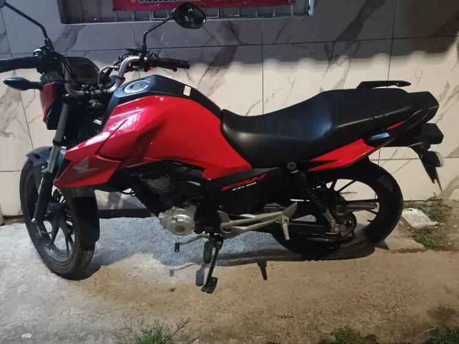 FAN 160 só com 4 Km rodando valor 19 mil
