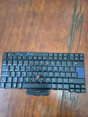 TECLADO THINKPAD T420 - ABNT 2 - NOVO