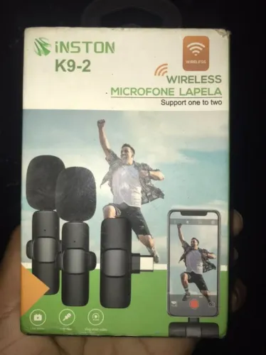 Microfones Lapelas Tipo C na caixa