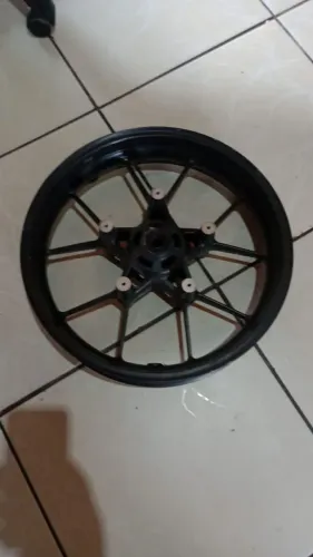RODA DIANTEIRA CB 500 F 2020 ATÉ 2024 ORIGINAL 