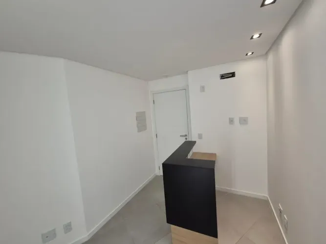 Imóvel para venda tem 41 metros quadrados com 2 quartos em Balneário - Florianópolis - SC