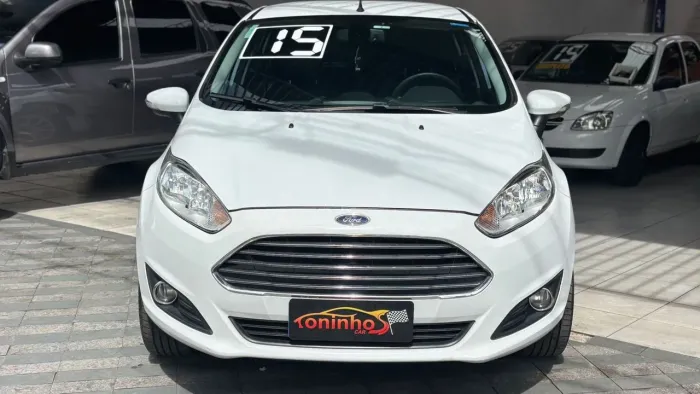 Ford Fiesta Titanium 1.6 Powershift Aut. 2015
