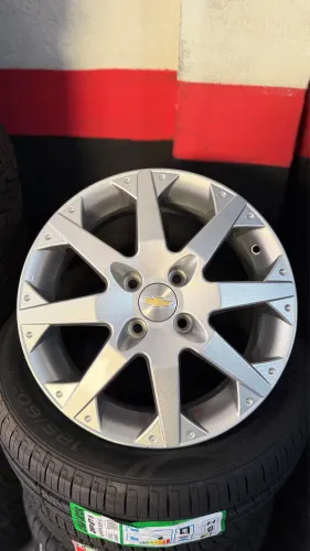 Jogo de rodas r15 novas modelo astra ss 