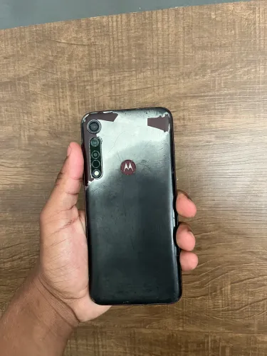 Vendo moto g8 plus aceito proposta pra sair rápido