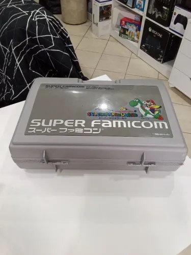 Vendo Super Famicom Japonês Nintendo com Maleta Super Mario World Semi novo