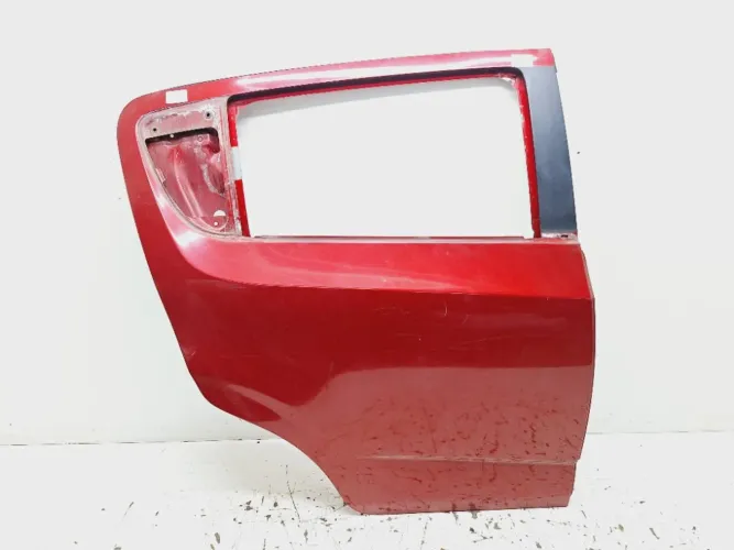 Porta Traseira Direita Chevrolet Sonic 1.6 Hatch 2011 2012 Traseira Direito Vermelho
