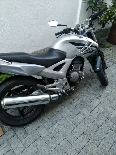 CBX Twister 250
