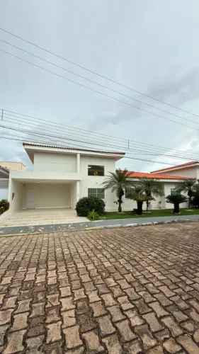 Vendo Casa Alto Padrão  no Interlagos,  04 Vagas de Garagem.