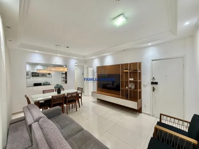 Apartamento a venda 2 quartos suíte sacada closet Marapé Santos/SP