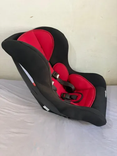CADEIRINHA PARA AUTO NANIA - 0 A 25 KG