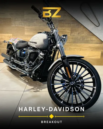 HARLEY-DAVIDSON BREAKOUT - Baixo Km - Impecável