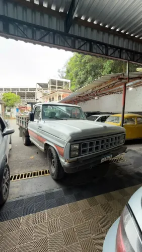 Ford F-1000 Super Diesel / Super Diesel Turbo 1987