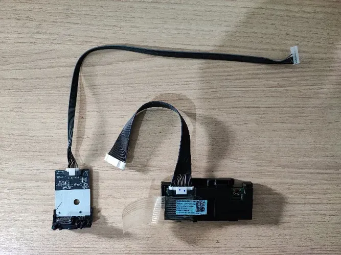 Placa Sensor/Wifi Samsung QM49R 