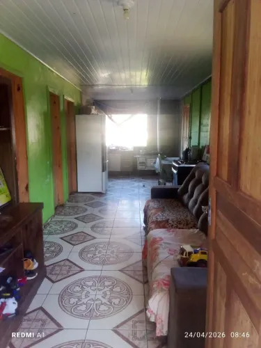 Vendo caza mista premoldado e alvenaria 