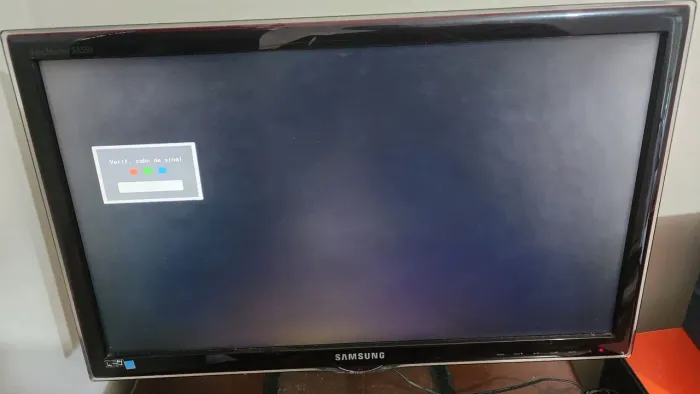 Monitor samsung 21 polegadas