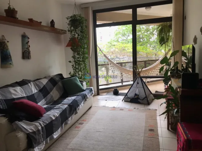 Apartamento à Venda no Guarujá - Praia da Enseada - 3 quartos - 2 vagas