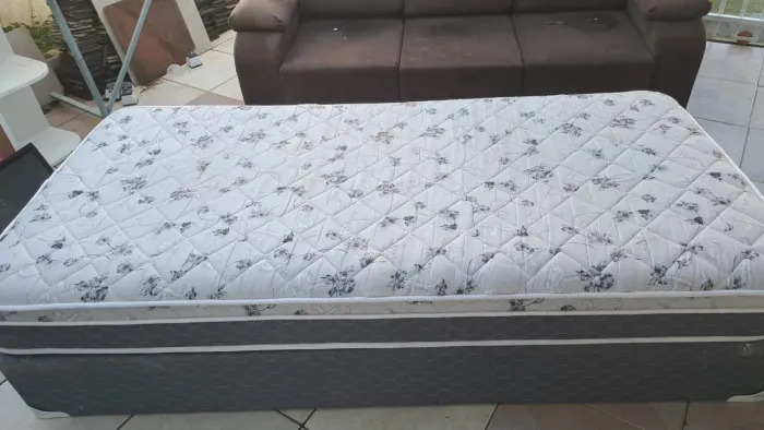 Cama solteiro box