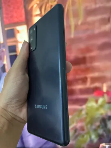 Imperdível! Samsung S20FE NFC 128GB 6GB RAM snapdragon 865, biometria na tela