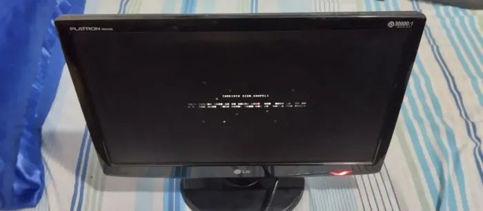 Monitor Flatron w2043s usado.