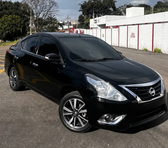 Nissan Versa SL 1.6 16V Flexstart 4P Aut. 2020