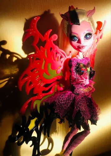 Monster high - Bonita Femur COMPLETA