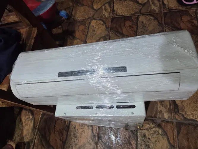 Ar condicionado Split Window 220v 7.000 btus gelando perfeitamente