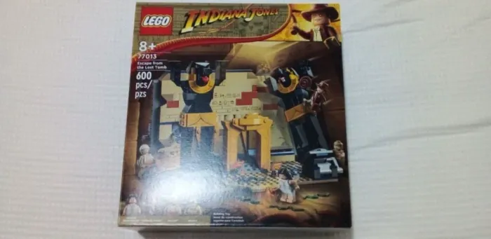 LEGO Indiana Jones Fuga do Túmulo Perdido (77013) - Novo na caixa