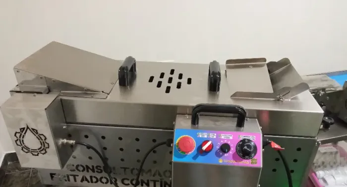 FRITADOR CONTINUO 12 MIL SALDADOS POR HORA 