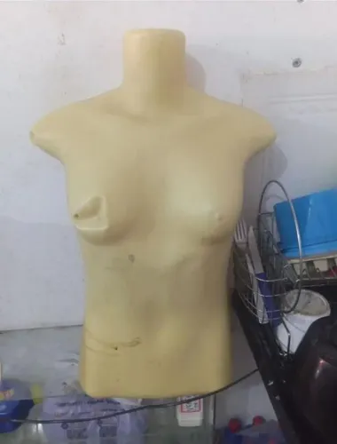 MANEQUIM PARA ROUPAS