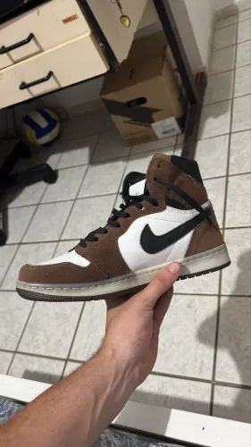 tênis nike air jordan travis scott 41/42