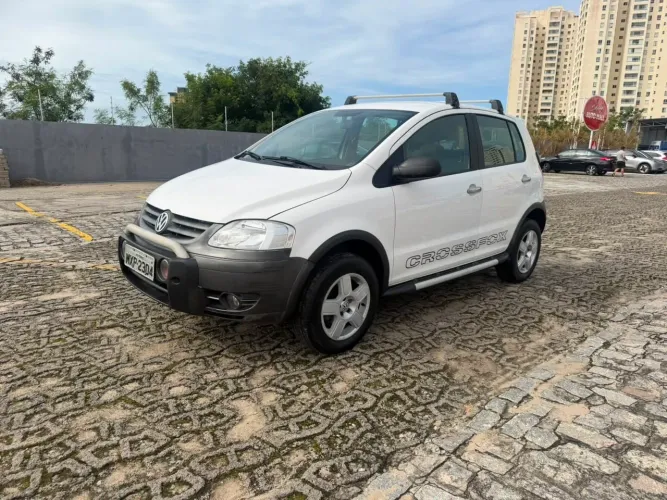 Volkswagen Crossfox 1.6 MI Total Flex 8V 5P 2006