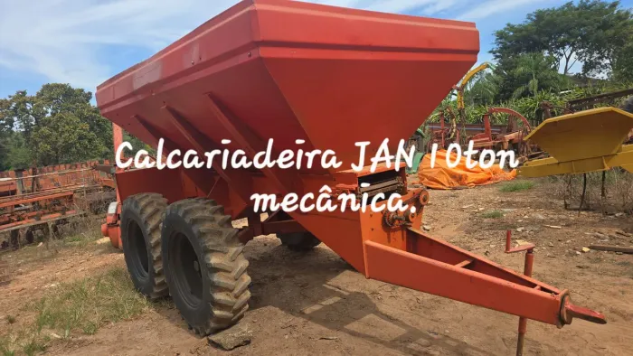 A Agrimaquinas em Goianesia vende 45.000 de calcarriadeira 10ton
